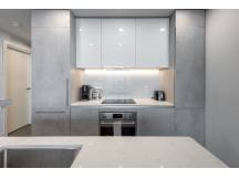 Luxurious 2 beds 2 baths in Downtown Montreal
 thumbnail 0