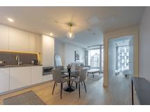 Luxurious 1bed 1bath downtown Montreal
 thumbnail 0