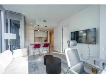 Luxurious 1bed 1bath downtown Montreal
 thumbnail 7