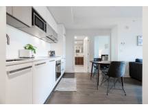 Luxurious 1bed 1bath old port Montreal
 thumbnail 1
