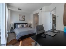 Luxurious 1bed 1bath downtown Montreal
 thumbnail 3