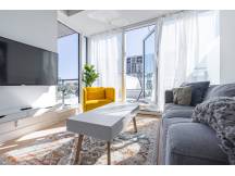 Luxurious 2 beds 2 baths in Downtown Montreal
 thumbnail 16