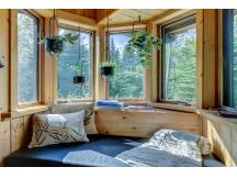 Relaxing rustic chalet and outdoors
 thumbnail 3