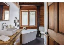 Le Repôs: Warmth of wood and modern decoration
 thumbnail 18