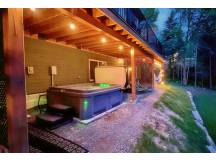 Outdoors - Spa - Billiards - Ideally located
 thumbnail 0