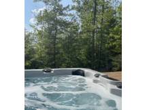 Chalet IDH | At the Top, Total Privacy & Spa
 thumbnail 24