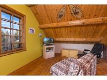 BLE-88 (All wood-dressed chalet
 thumbnail 11
