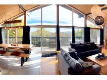 Large Mountain Chalet with Magnificent View
 thumbnail 2