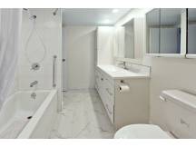 3 Bedroom | 1 Bathroom - 215 Rue Bellevue, Sherbrooke
 thumbnail 7