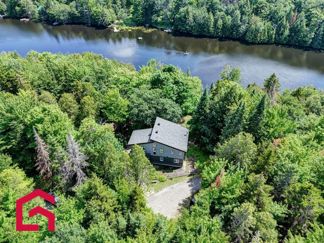 Maison 
               - 42,Ch. Spruce S., Mille-Isles