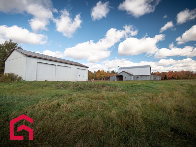 Fermette  - 1099Z,Route 263 N., Princeville