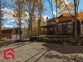 Maison 10½ - 17,550e Avenue, Saint-Hippolyte