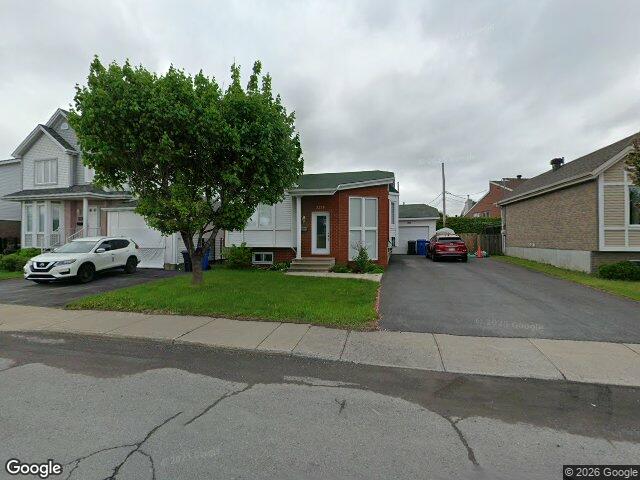 Maison 9½ - 3275,Boul. Gareau, Saint-Hubert (Longueuil)