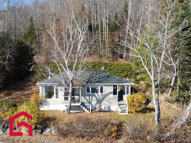 Maison  - 1264,Ch. Tour-du-Lac-des-Îles, Mont-Laurier