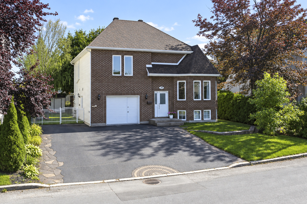 Duplex  - 39, de la Flandre, Blainville