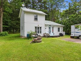 Maison 6½ - 435 Ch. de la Montagne, Rigaud