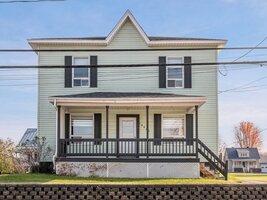 Maison 11½ - 12295,Boul. Bécancour, Bécancour