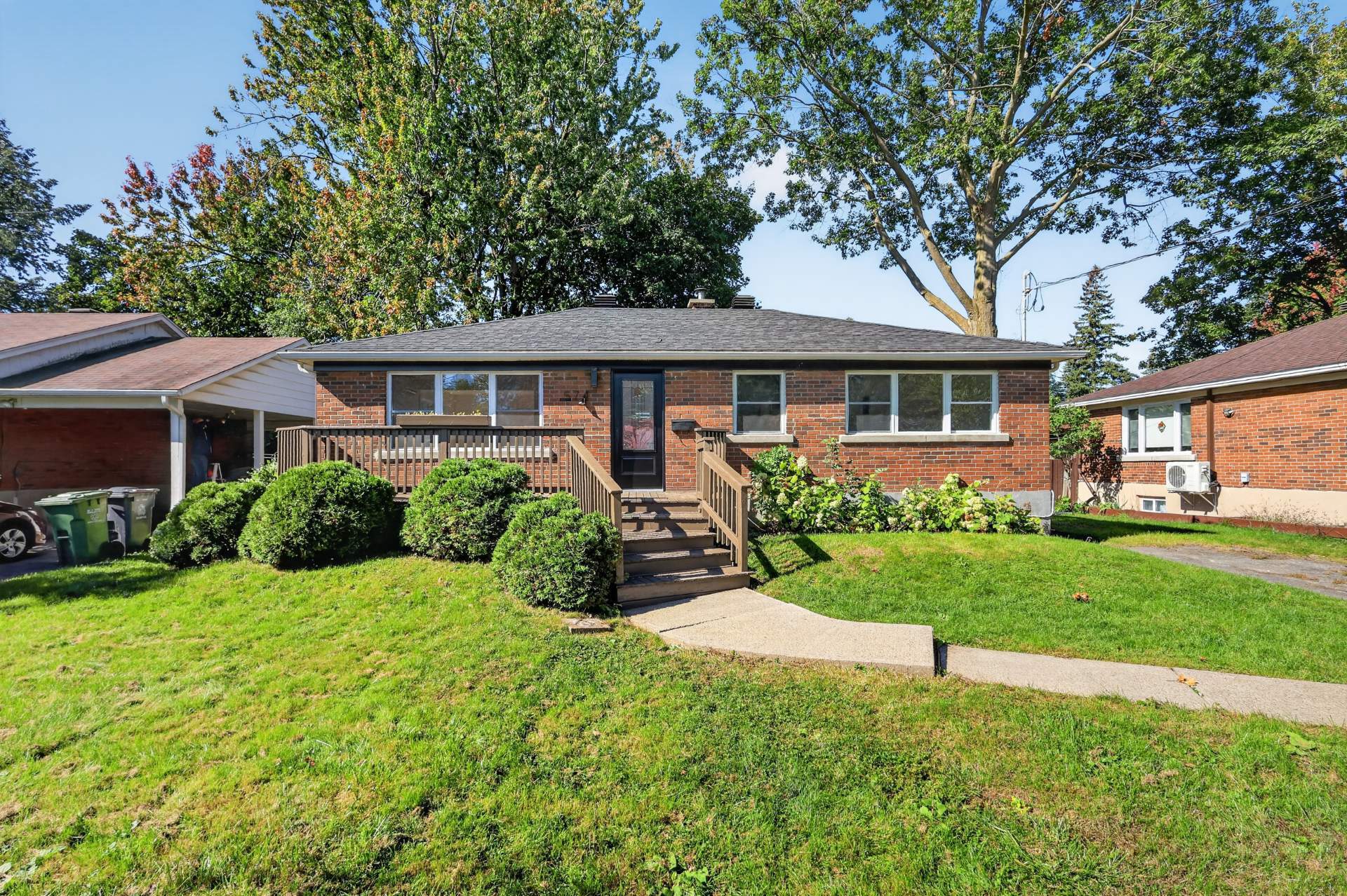 Maison  - 574,Av. Westwood, Dorval/L'Île-Dorval